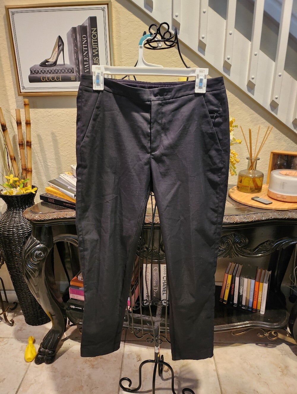 Lululemon pants size 6